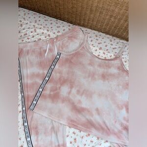 Juicy Couture tie dye pajama set extra large